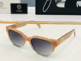Picture of Versace Sunglasses _SKUfw55118004fw